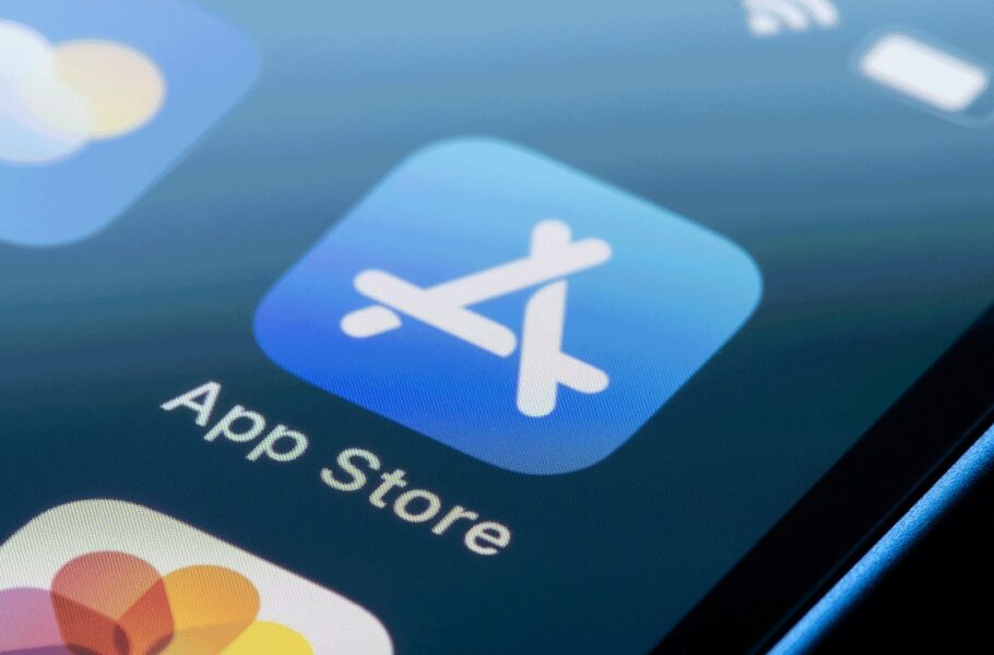 اپ استور