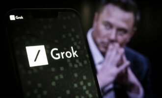 grok و میدجرنی