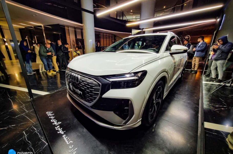 آئودی Q4 e-tron