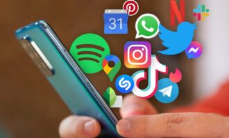 اپلیکیشن‌های موبایل