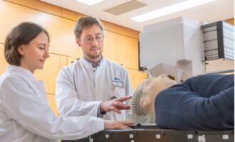 درمان سرطان با تکنولوژی شتابدهنده