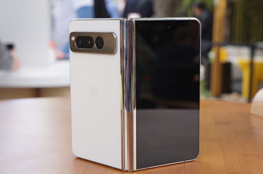 pixel fold