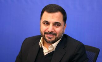 عیسی زارع‌پور، وزیر ارتباطات