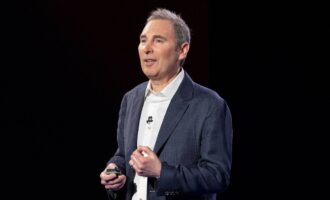 مدیر عامل آمازون و هوش مصنوعی مولد