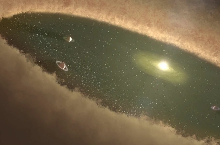 نقش مشتری در شکلگیری ماه