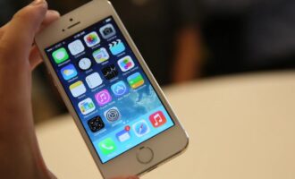 آیفون 5S اپل