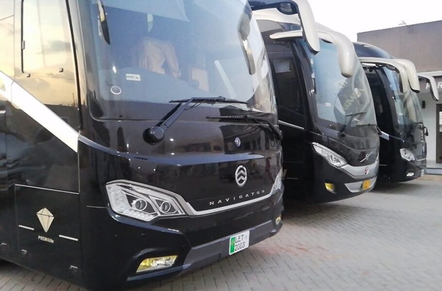 واردات اتوبوس