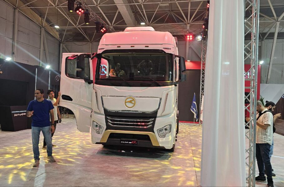 کی ام سی XT1856