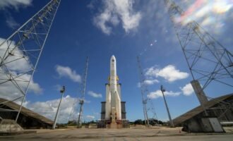 موشک آریان 6