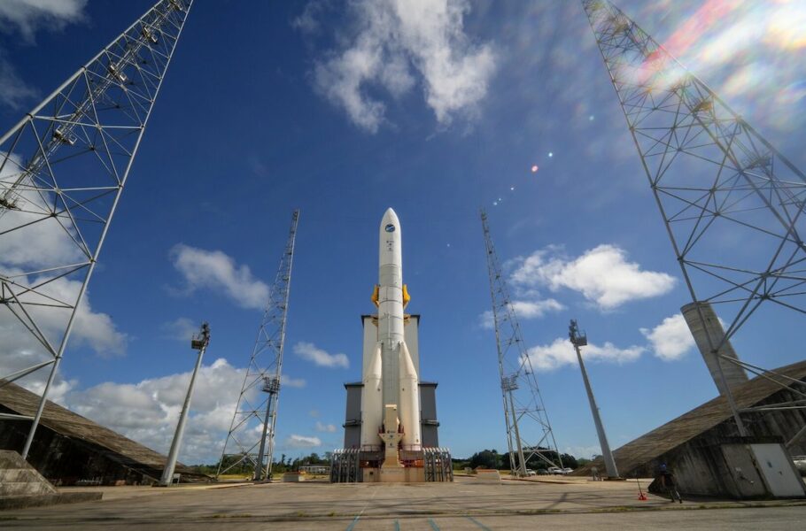 موشک آریان 6