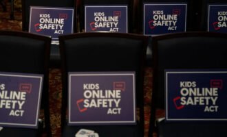 قانون ایمنی آنلاین کودکان