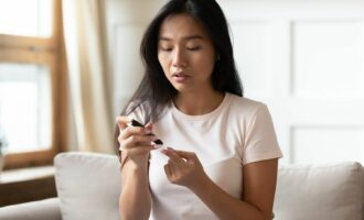 اثر خواب زیاد یا کم روی دیابت