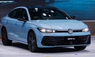 فولکس واگن پاسات پرو