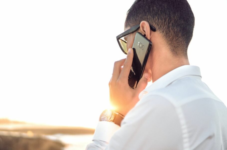 گوشی های تلفن همراه (موبایل) سرطان زا نیستند