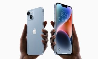 مشکل دوربین عقب آیفون 14 پلاس