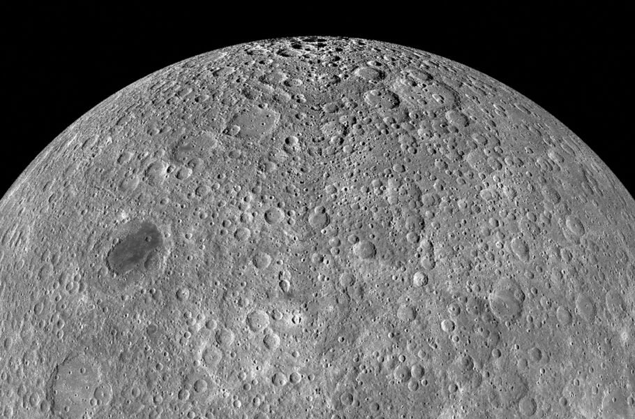 کشف جدید محققان: آتشفشان‌هایی میلیاردها سال پیش در سمت دور ماه فوران کرده‌اند