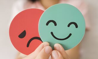 اختلال دوقطبی و فیت‌بیت