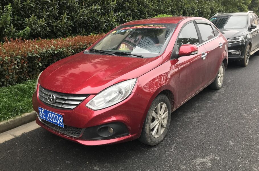 شرایط فروش اقساطی جک J4