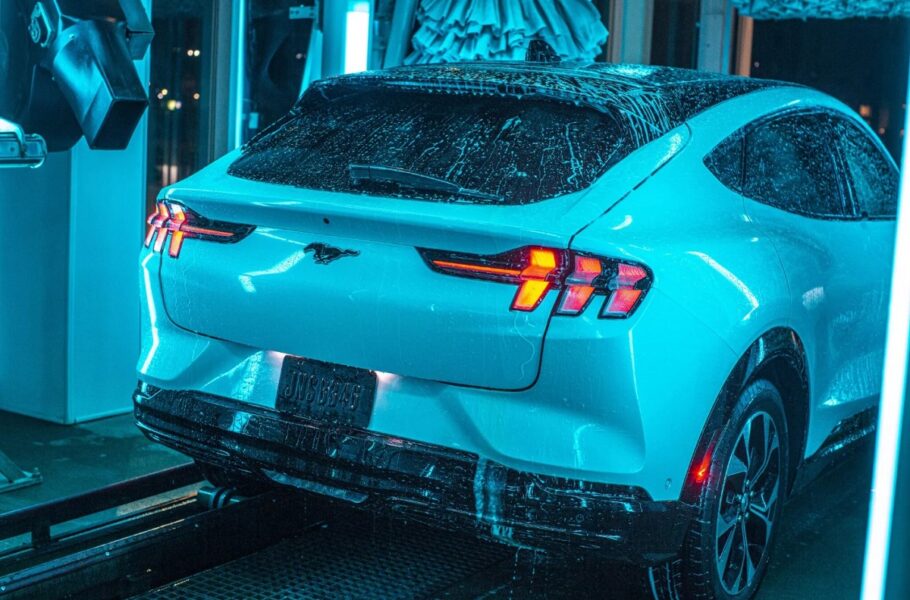 شستشوی خودرو