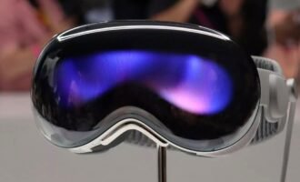 ویژن پرو و پلی‌استیشن