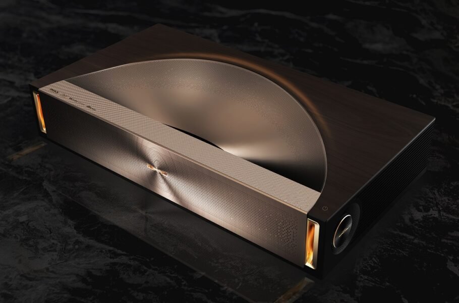 تلویزیون لیزری هایسنس