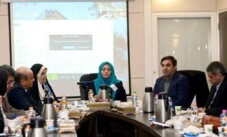 جلسه رئیس سازمان فناوری اطلاعات با فعالان بخش خصوصی در اتاق بازرگانی