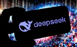 سخت‌افزار DeepSeek